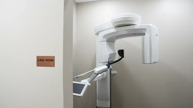X-ray room with panoramic 3D imaging machine